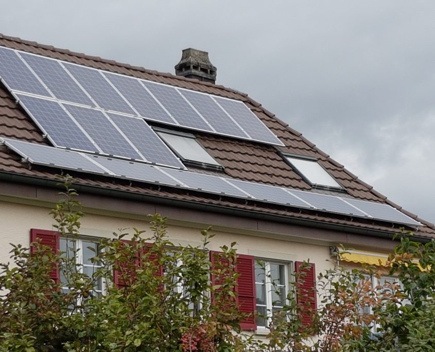 Solaranlage Photovoltaik Einfamilienhaus