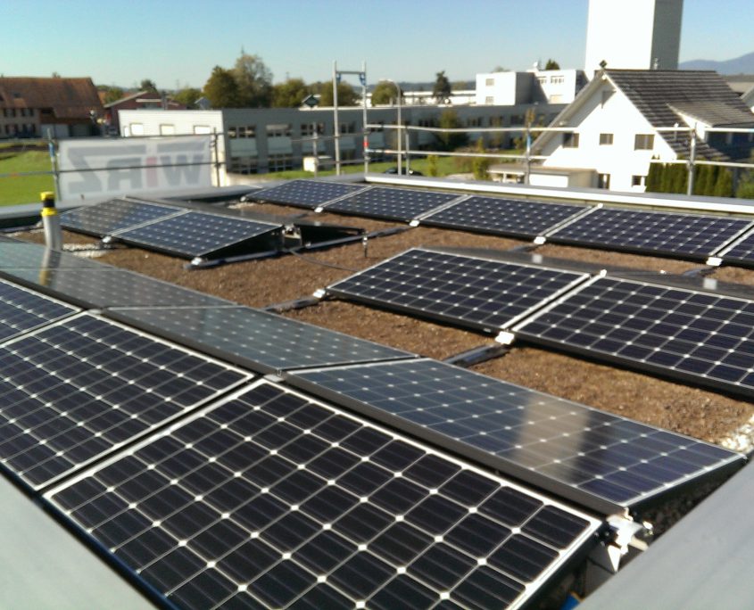 Photovoltaik Solar Gewerbe Soleis AG